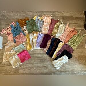 Baby Girls Clothes Bundle 18-24 Months 30+ Pieces (List in Description)